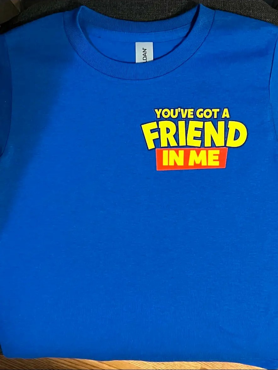 Custom printed blue t-shirt, front pocket design